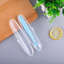 Load image into Gallery viewer, 1Pcs Baby Feeding Spoon with Storage Box Non-Slip Baby Trainning Spoon Food Grade Silicone Cute Baby Feeding Tableware
